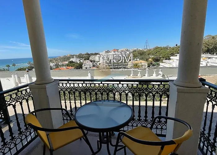 Da Oura By Sunny Deluxe